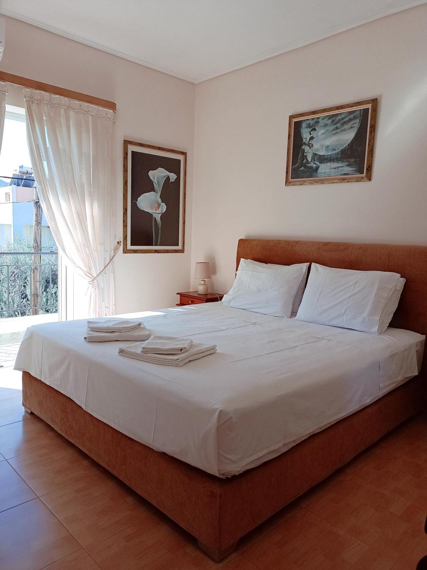 Alexadra'S House Κάτω Αλμυρήアパートメント エクステリア 写真
