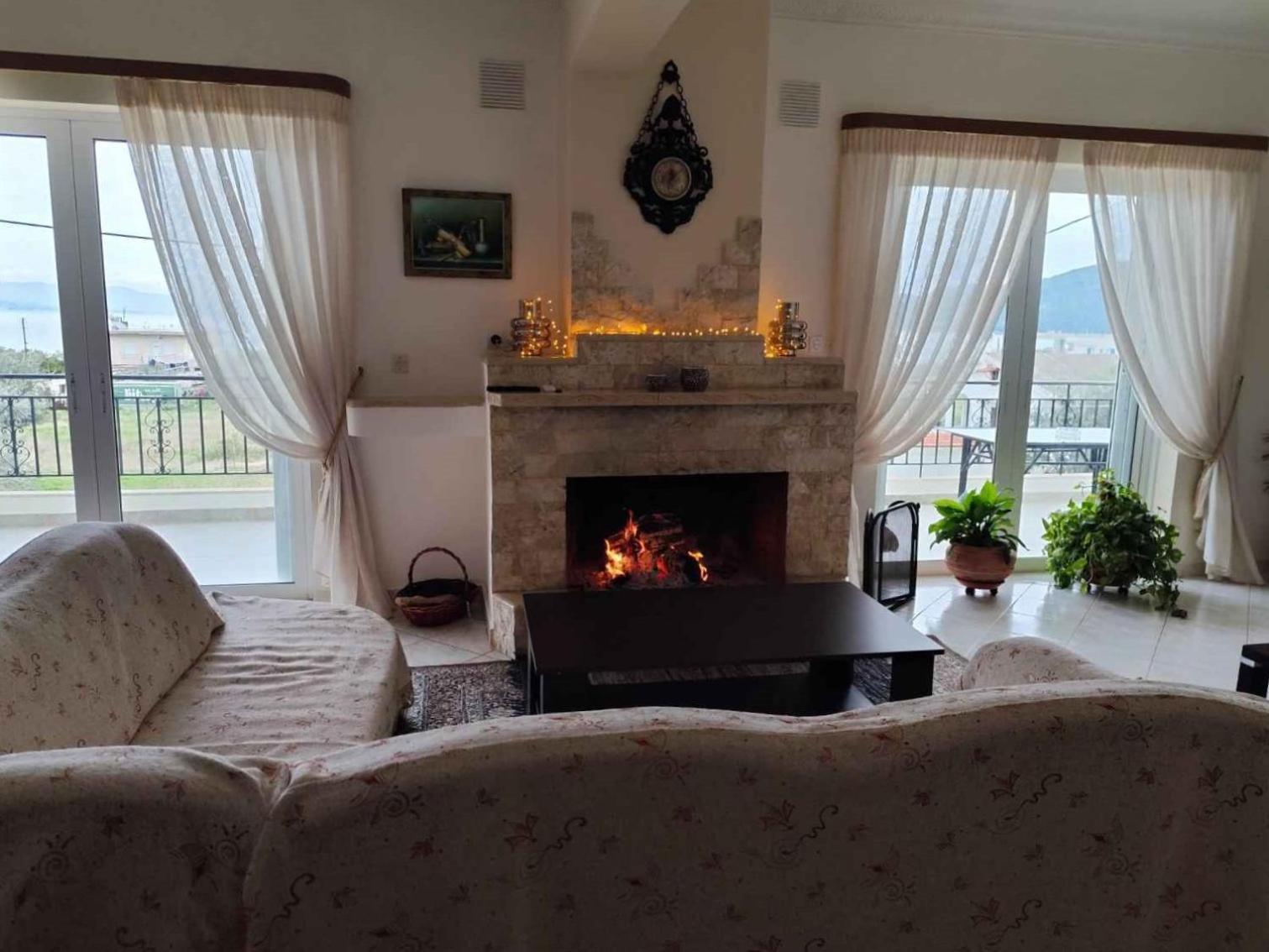 Alexadra'S House Κάτω Αλμυρήアパートメント エクステリア 写真